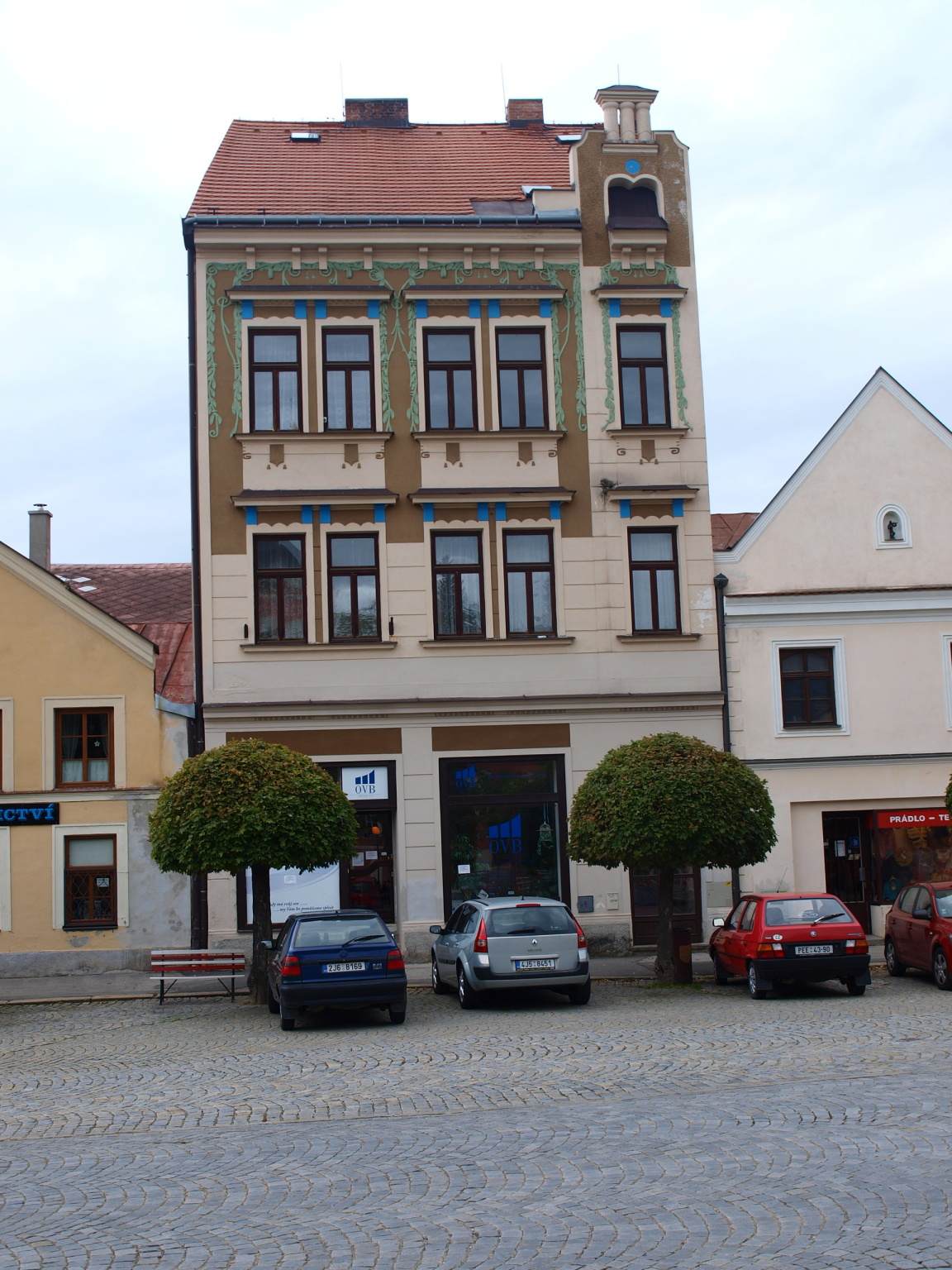P9278851