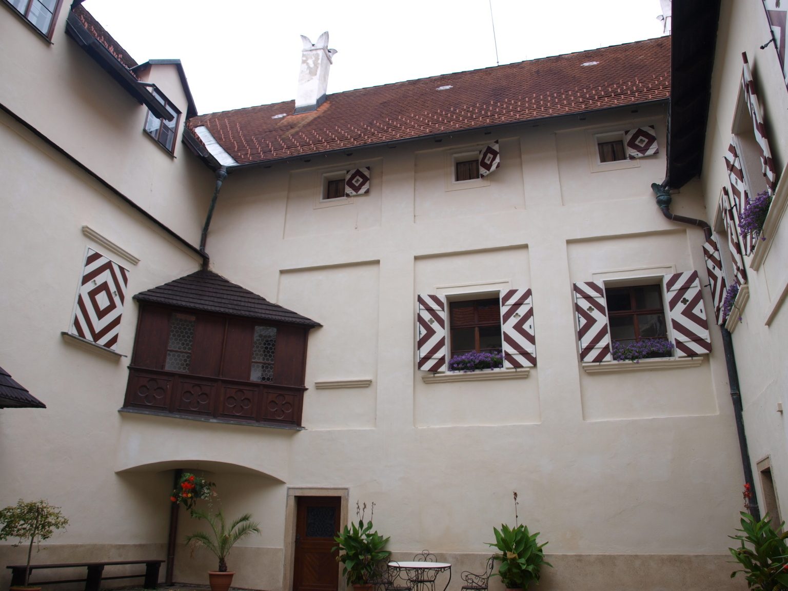 P9278768