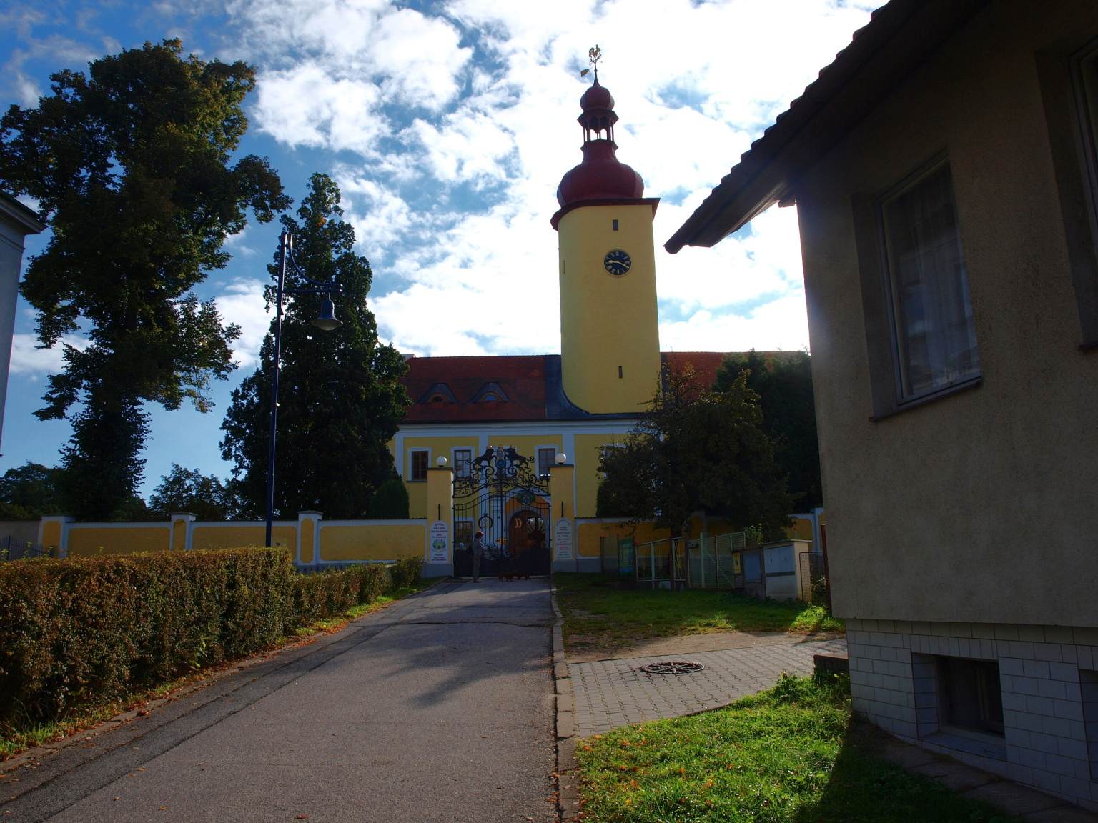 P9288873