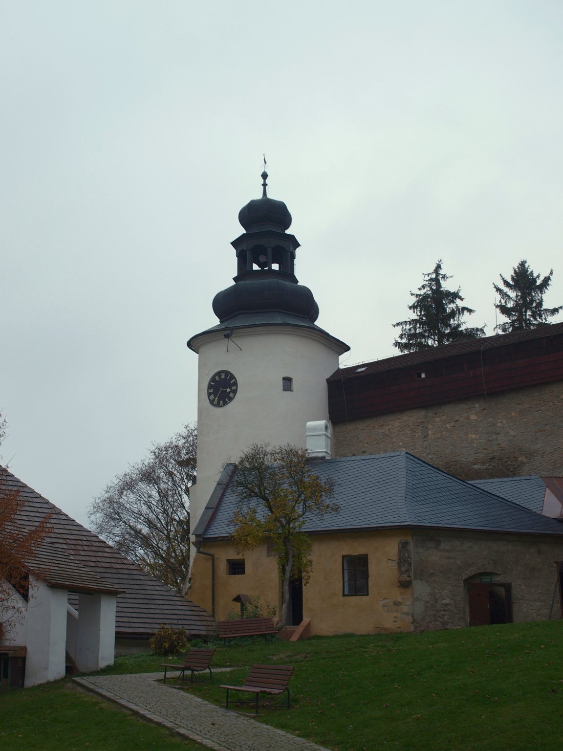 PA261407