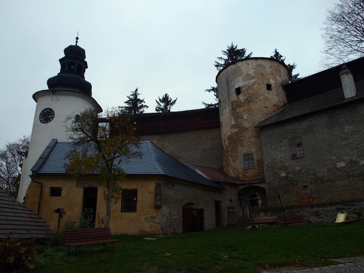 PA261409